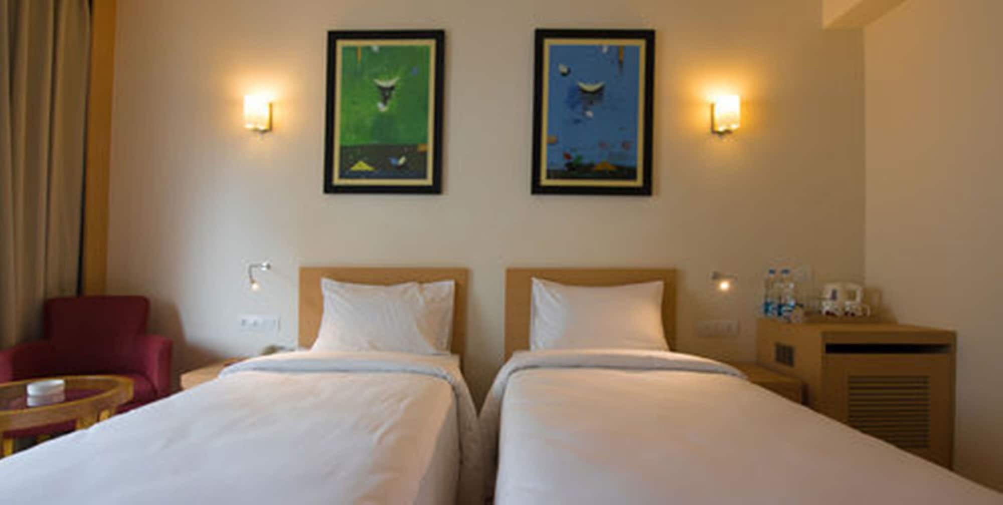 Red Fox By Lemon Tree Hotels, Tiruchirappalli Trichy Exterior foto